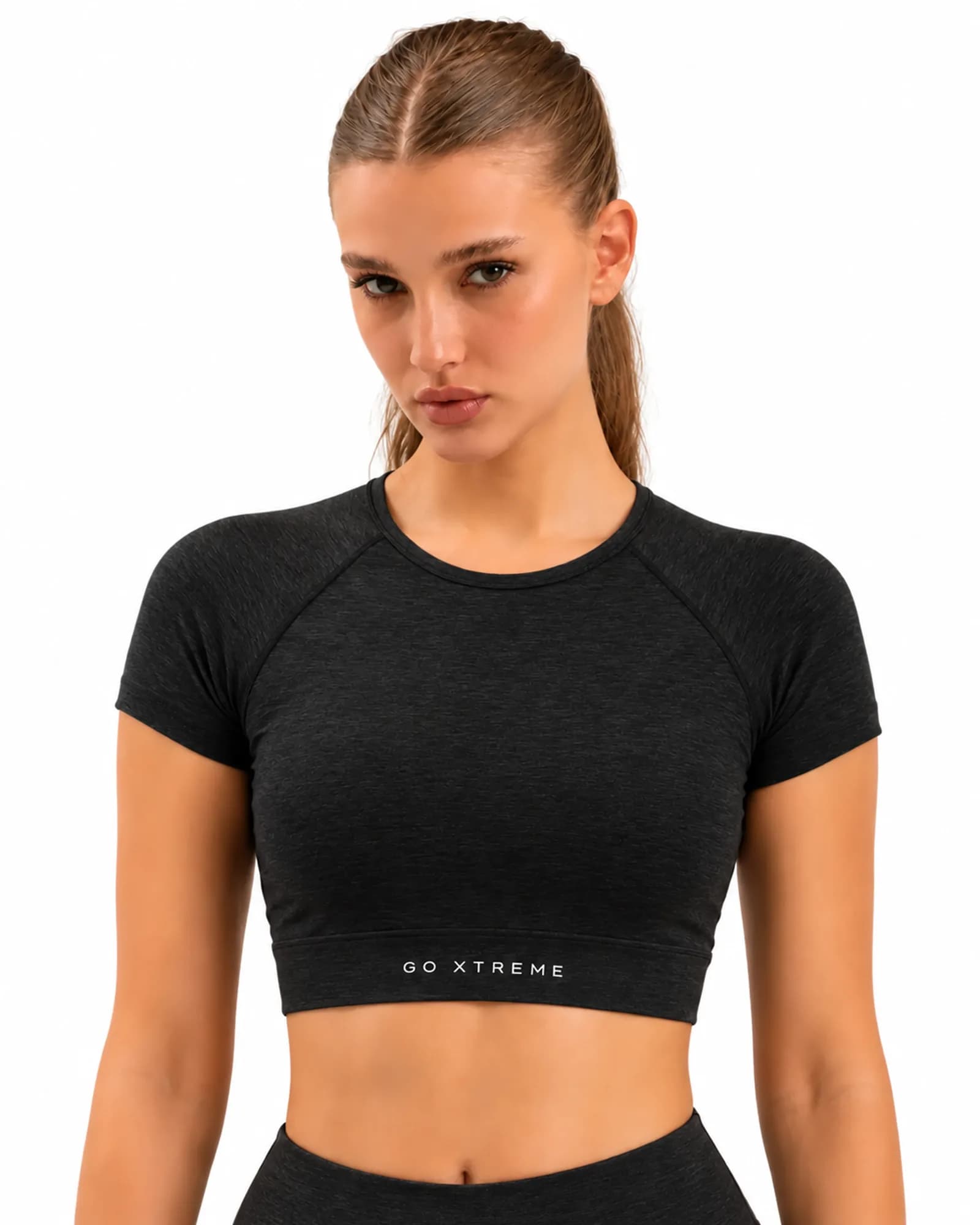 Sculpt Raglan Crop Tee in Black